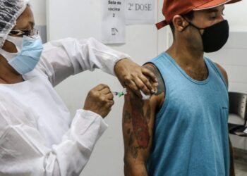 Sergipe tem mais de 95% da população adulta vacinada contra a Covid-19 com a primeira dose