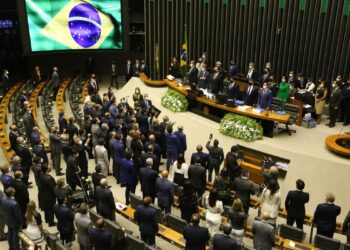 Congresso garante compensação fiscal a emissoras nas eleições