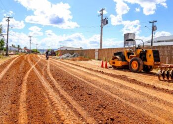 ”Calçar Mais” da Prefeitura de Lagarto está recuperando a estrada do Matadouro