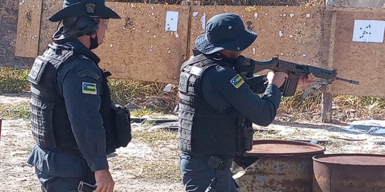 Polícia Militar realiza Instrução Técnica de Tiros para policiais do 4º BPM