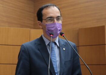 Incêndio em shopping gera alerta para efetivação da lei 8.415/2018