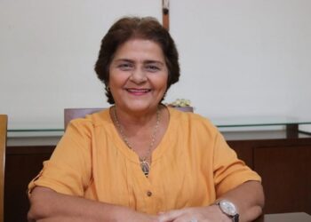 Gracinha comemora sanção de Lei que trata do Zoneamento Costeiro