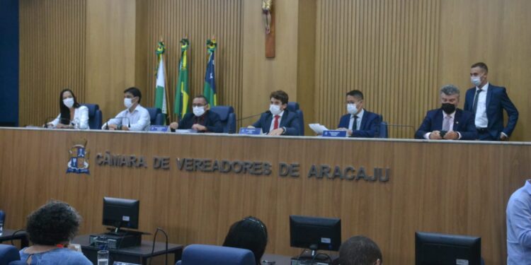 Comissão debate sobre o sistema de Transporte da Grande Aracaju