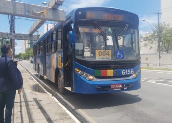“Modernizar” com ônibus sucateados e sistema da década de 80 é enganar o povo, diz Ricardo Marques