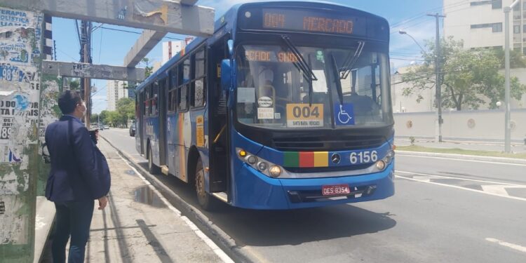 “Modernizar” com ônibus sucateados e sistema da década de 80 é enganar o povo, diz Ricardo Marques