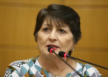 Maria propõe campanha de equidade de gênero e combate ao machismo nas escolas