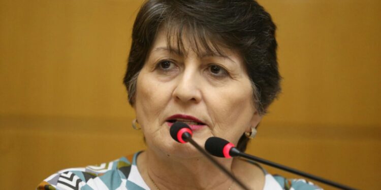 Maria propõe campanha de equidade de gênero e combate ao machismo nas escolas