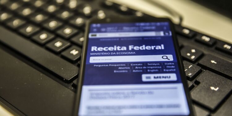 Receita anuncia regras da Declaração do Imposto de Renda deste ano