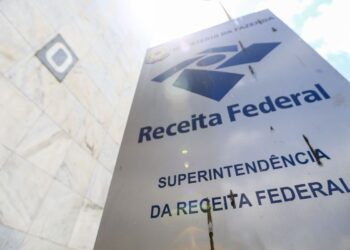 Arrecadação de impostos federais aumentou 18,3% em janeiro