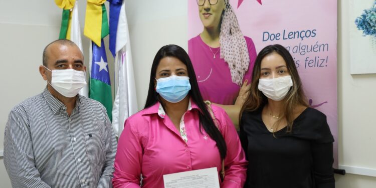 Presidente da Câmara de Pacatuba visita a Procuradoria da Mulher