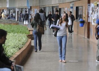 Estudantes têm até hoje para se inscrever no Prouni