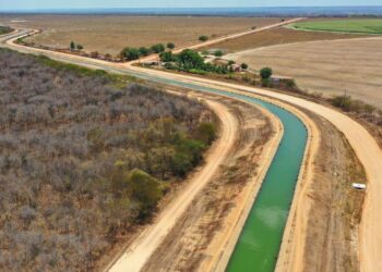 Presidente inaugura trecho de obra de transposição do São Francisco
