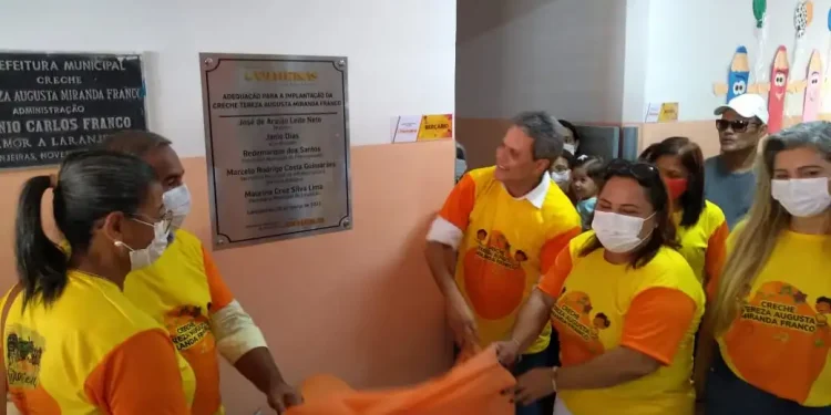 Laranjeiras: Prefeitura revitaliza creche Tereza Franco e mais quatro vem por aí