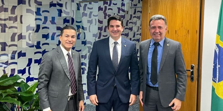 Em Brasília, Gustinho Ribeiro define últimos detalhes de sua filiação ao Republicanos