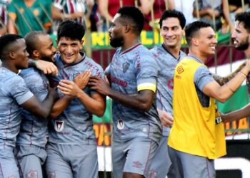 Fluminense goleia Resende e assegura título da Taça Guanabara