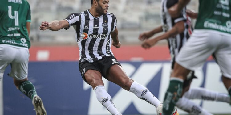 Com Hulk artilheiro, Atlético-MG derrota Caldense no Mineirão