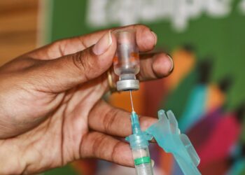 Mais de 500 mil pessoas ainda não tomaram a dose de reforço contra a Covid-19 em Sergipe