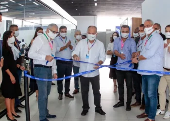 Em Socorro, Belivaldo participa de inauguração de novo centro operacional no conceito Smart Office da AlmavivA