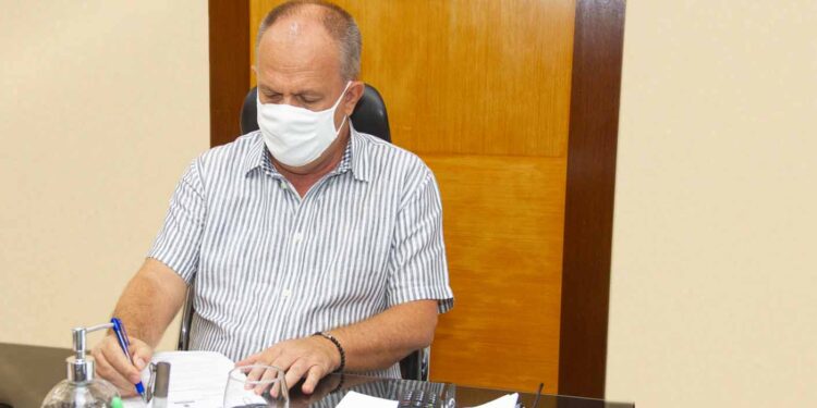 Governo investirá cerca de R$ 390 milhões em 2022 com reajuste dos servidores do Estado