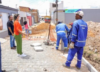 O trabalho não para: Prefeitura de Lagarto confere obras em andamento na cidade