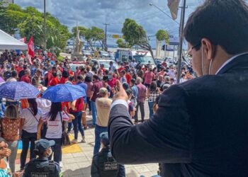 Talysson vota com os servidores e contra o Governo