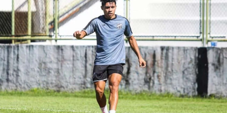 Bahia estaria próximo de anunciar a chegada de Vitor Jacaré