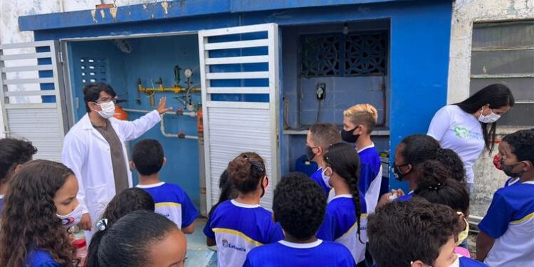 Programação alusiva a Semana da água é iniciada com ações voltadas aos alunos das escolas das redes particular e municipal de Estância