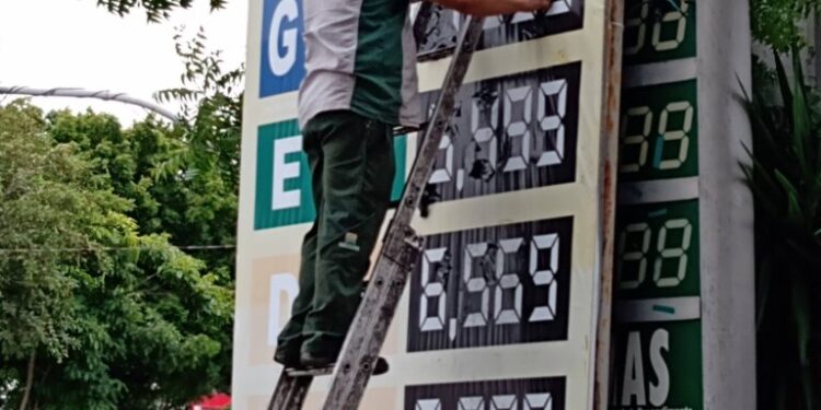 Preço médio do diesel sobe mais de 15% nas bombas de abastecimento