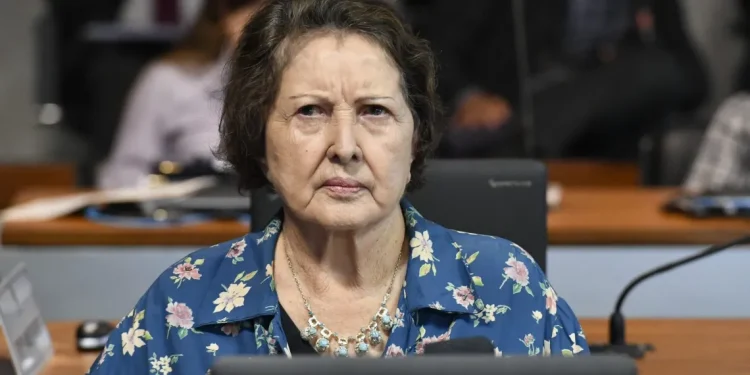 Senadora destaca importância dos jovens nas eleições