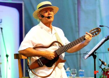 Neu Fontes celebra quatro décadas de vida artística no Café da Gente