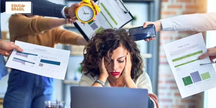 Síndrome de Burnout passa a ser doença do trabalho em 2022
