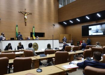 Projeto que dispensa utilização obrigatória das máscaras de proteção é aprovado na Alese