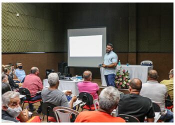 Saúde capacita equipes de endemias no uso de novo inseticida e larvicida