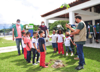 Ação de educação ambiental é realizada com alunos da rede municipal de São Cristóvão