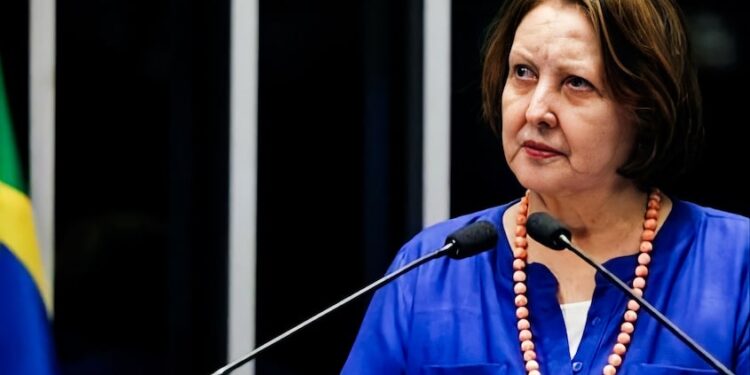 Senadora ressalta importância de MP que abre crédito para ajudar municípios