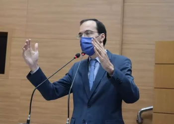 “Até o fim do mês, o Cidadania vai apresentar o nome que vai disputar o Governo”, diz deputado