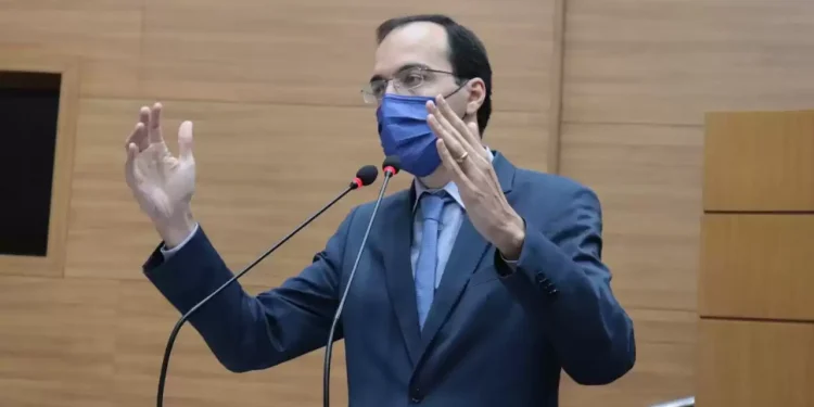 “Até o fim do mês, o Cidadania vai apresentar o nome que vai disputar o Governo”, diz deputado