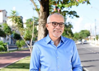 Prefeito Edvaldo continua indeciso sobre deixar o cargo para disputar o Estado