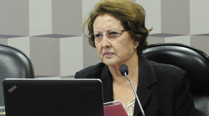 Comissão do Senado aprova projeto de Maria do Carmo que institui plano para enfrentar efeitos da pandemia na educação
