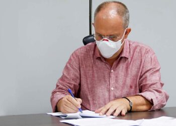 Governo enviará PL para revogar lei de obrigatoriedade do uso de máscara