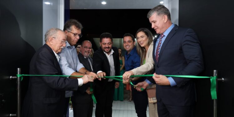 Luciano Bispo é enaltecido durante inauguração de sede da Fames