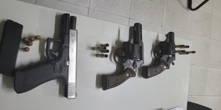 Polícia Militar apreende três armas e munições na Grande Aracaju