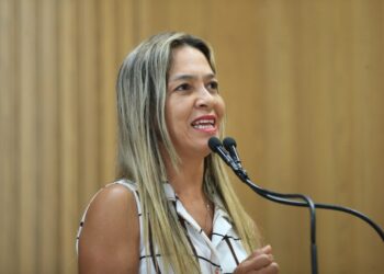“Estou lutando por mulheres com câncer que estão batalhando pela vida”, afirma Sheyla Galba