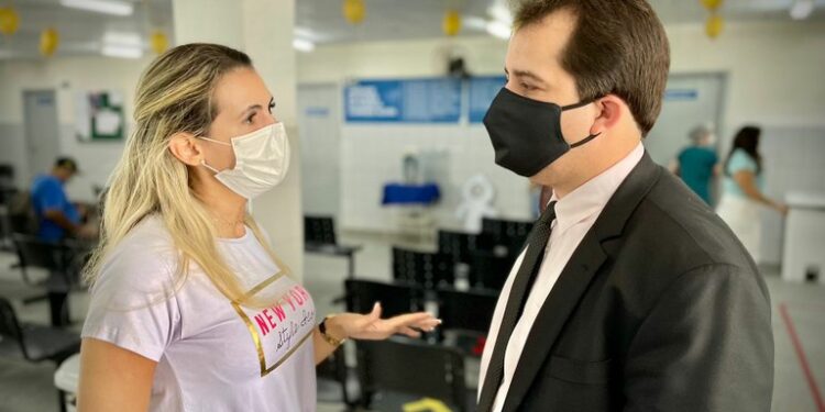Sávio visita UBS Cândida Alves, no Santo Antônio