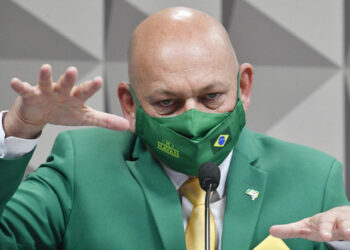 Justiça condena Gleisi Hoffmann a indenizar Luciano Hang por ela ter mentido