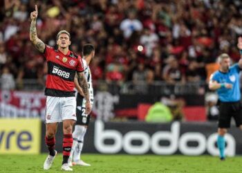 Palmeiras insiste na tentativa de contratar Pedro, mas Flamengo mantém postura e recusa