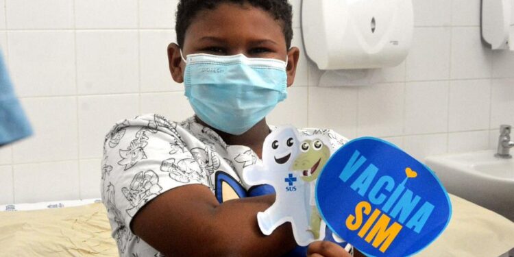 Aracaju segue liderando ranking de capitais do Nordeste em vacinação infantil