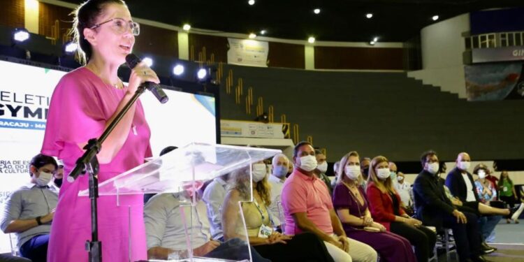 Vice-prefeita participa de abertura da seletiva nacional do Gymnasiade 2022