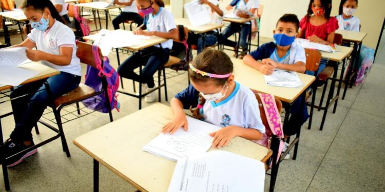 Prefeitura de Aracaju inicia aplicação da prova diagnóstica para alunos da rede municipal