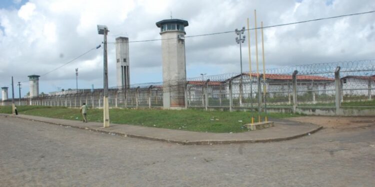 Interno do Copemcan é preso após oferecer R$ 20 mil a policial penal